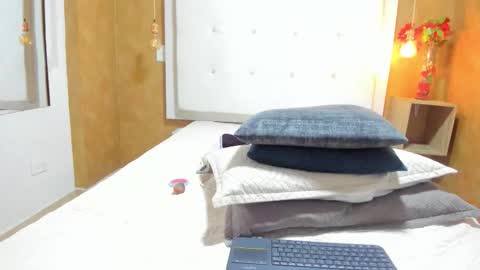          online show from March 23, 8:14 pm