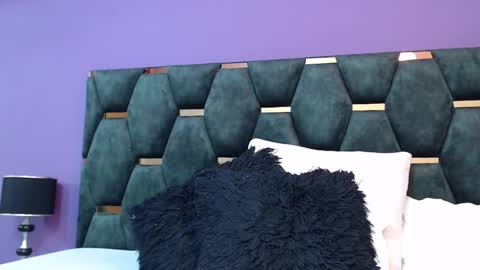 mila online show from March 22, 12:42 pm