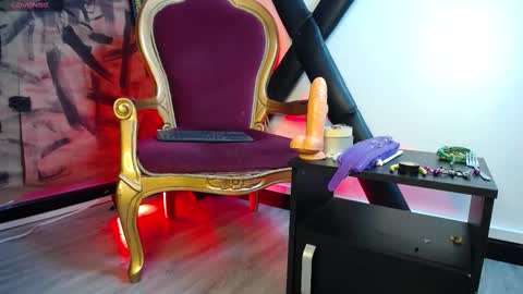 Milaanddalia online show from September 30, 10:31 pm