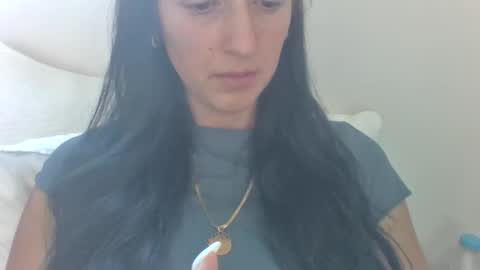 Snapshot of milagaborxx chatting on September 17, 2:20 pm MilaGabor online show from September 17, 2:20 pm