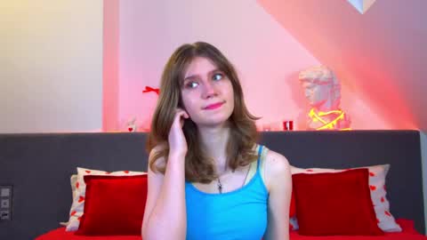 Mila online show from March 18, 6:47 pm