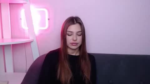 milanaangelas online show from February 22, 6:28 am