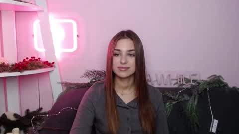 milanaangelas online show from January 18, 6:11 am