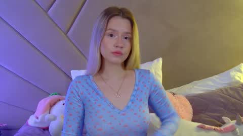 MilanaBalmain online show from May 5, 4:30 am