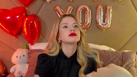 MilanaBalmain online show from February 14, 5:10 am