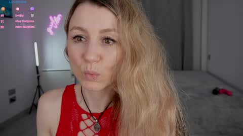 Milana online show from April 8, 5:27 pm