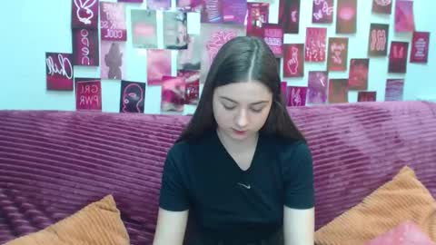 milanaroz online show from March 15, 7:02 am