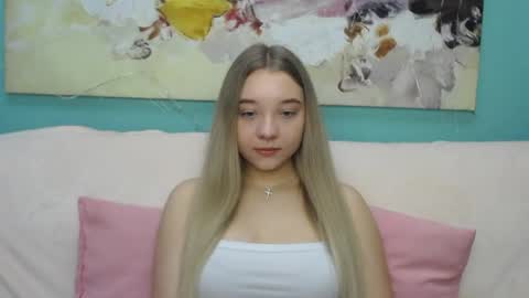 Milana online show from April 2, 4:42 am