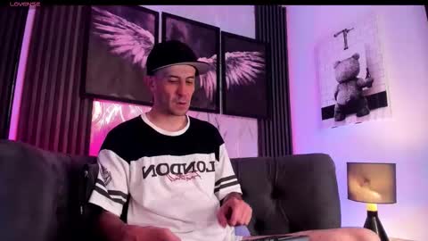 MILAN online show from March 2, 11:39 am