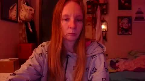 Mila online show from April 14, 2:53 pm