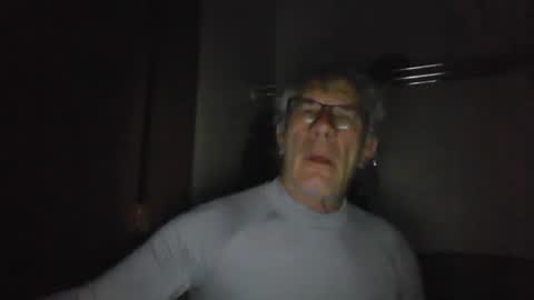 Milehi1958 online show from November 29, 12:24 pm