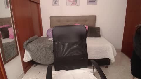 Miley online show from March 4, 3:20 pm