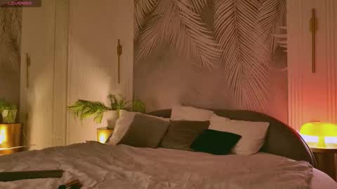 Miley online show from October 13, 6:26 am