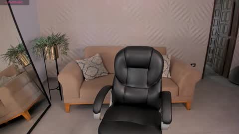 Miley Cruz  IG miley model23 online show from February 21, 8:23 pm