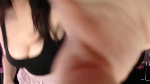 Milf Lacey online show from January 20, 8:18 pm