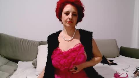 Milfsupreme online show from January 11, 10:16 pm