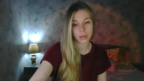 milissasii online show from March 23, 11:59 am