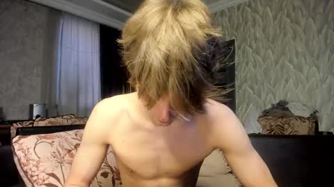 Isaac online show from February 15, 4:37 am