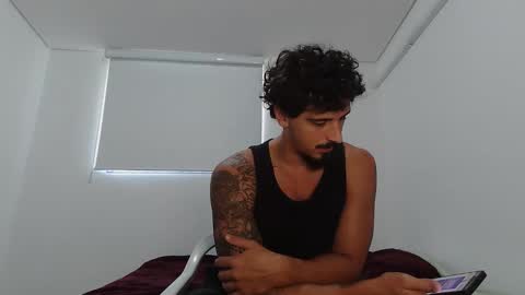 milkoffee online show from March 2, 5:19 pm