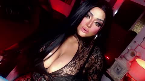 milkshakelavinia online show from February 17, 8:49 pm