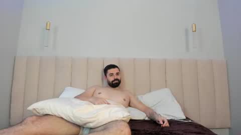Ariany and Lucca online show from July 1, 4:21 am