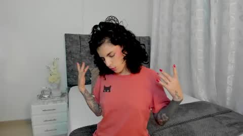 Milagros online show from March 1, 3:21 am