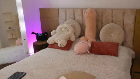 erika rf99 online show from September 14, 3:53 am