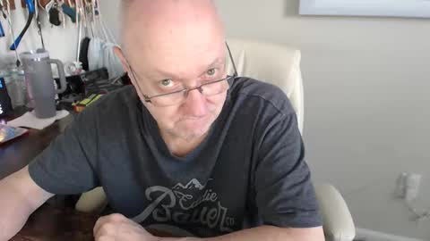 millenium0129 online show from March 6, 7:24 pm