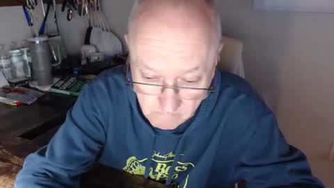 millenium0129 online show from February 7, 1:19 am