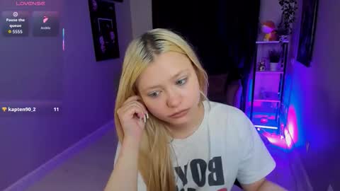 Millie online show from October 4, 4:05 pm