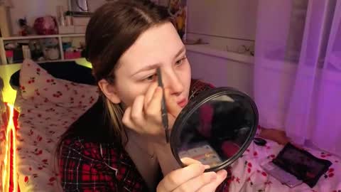 Millie online show from February 23, 1:19 am