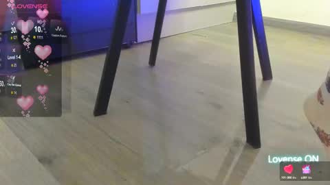 Snapshot of milly_brown_ chatting on October 6, 9:54 pm Welcome My name is Tina online show from October 6, 9:54 pm