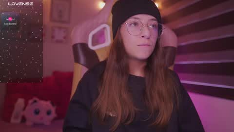 MILLY online show from March 7, 7:05 pm