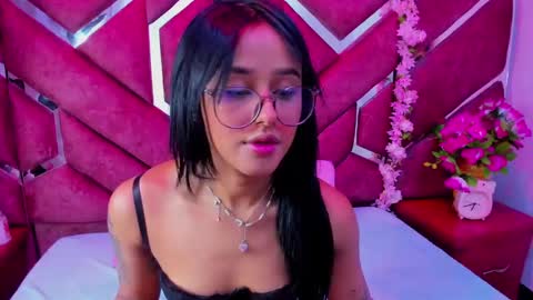 Snapshot of milly_print chatting on October 11, 4:06 am Milly Print online show from October 11, 4:06 am