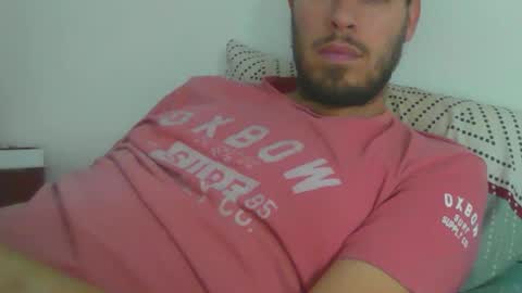 Snapshot of milowww1601 chatting on October 25, 3:45 pm milowww1601 online show from October 25, 3:45 pm