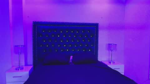 Milu ballmer  online show from December 2, 11:30 am