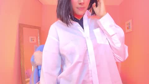 milu_carbajal_x online show from February 4, 6:50 am