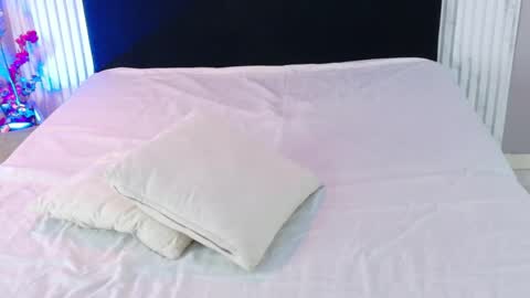 Milu online show from April 28, 7:07 pm