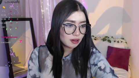 Mily online show from April 5, 10:18 pm