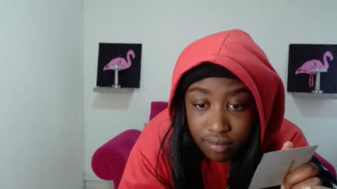 Snapshot of milykabombastik chatting on October 21, 12:21 pm milykabombastik online show from October 21, 12:21 pm