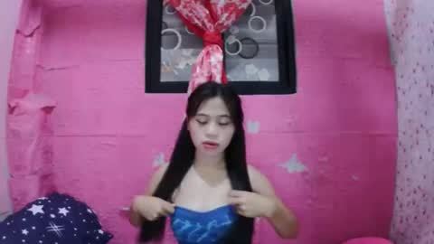 mimiyolove online show from September 18, 10:41 am