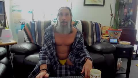 Snapshot of mindphuk chatting on February 26, 4:38 pm mindphuk online show from February 26, 4:38 pm