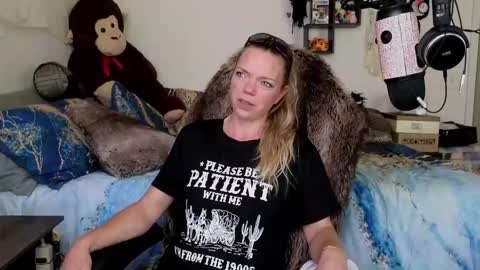 Mindy Mars online show from November 8, 6:33 pm