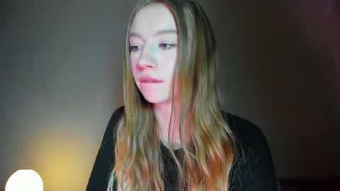 Amelia online show from April 13, 9:41 pm