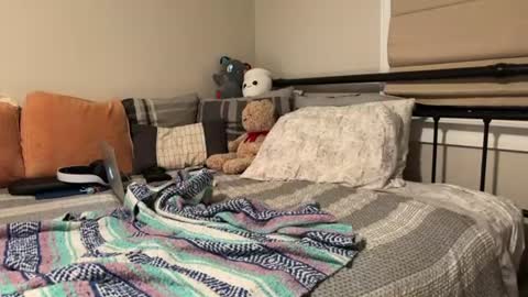 minigingersnap online show from August 10, 1:54 am