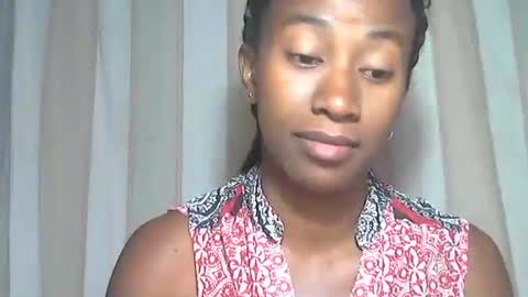 minouch211907 online show from November 8, 1:08 am