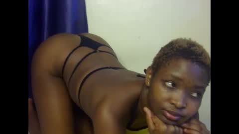 mint_queen online show from May 20, 7:20 pm