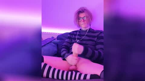 Minx online show from March 27, 2:50 am