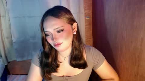 Mira Bella online show from September 15, 9:49 pm