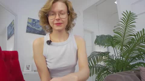 mira_marni online show from February 16, 11:08 am